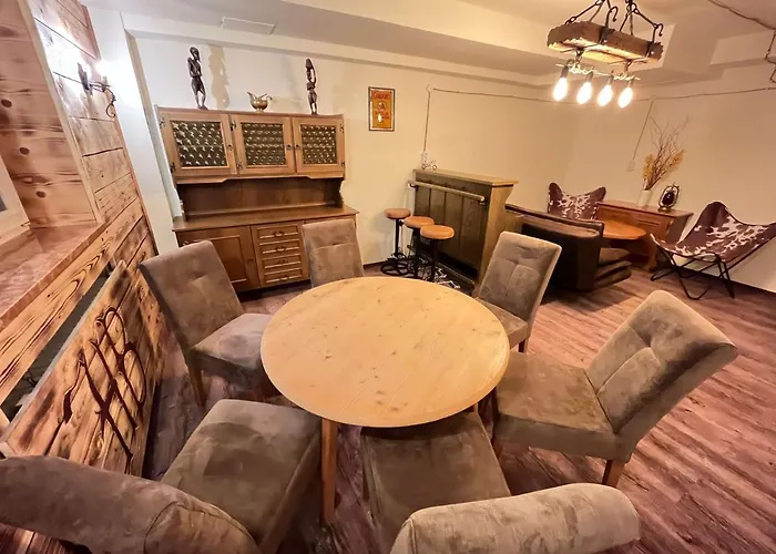 布鲁萨特伽尼酒店 酒店