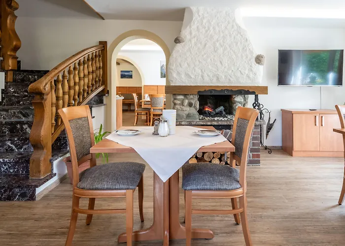 布鲁萨特伽尼酒店 加爾米施-帕滕基興