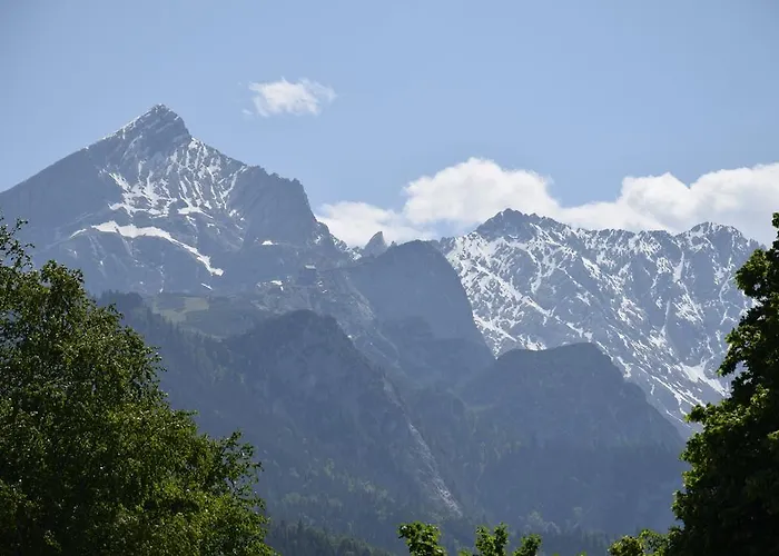 布鲁萨特伽尼酒店 加爾米施-帕滕基興